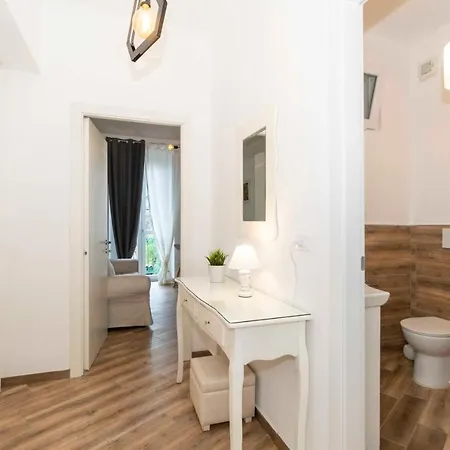 Roomy & X4! Appartement *