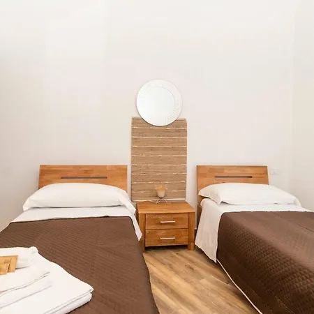 Appartement Roomy & X4!