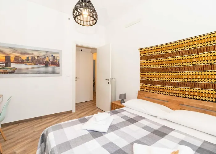 Roomy & X4! Lägenhet Turin